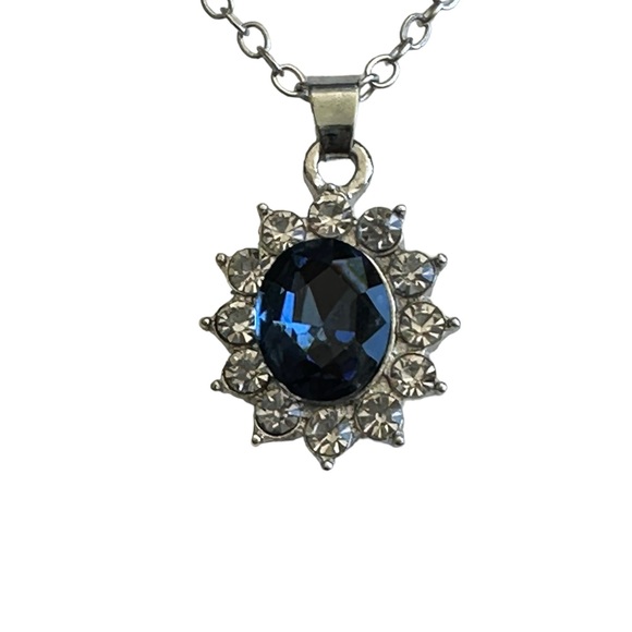 Silver Blue Sapphire Gemstone and Diamond Stud Earrings and Pendant Necklace Set - Picture 5 of 7